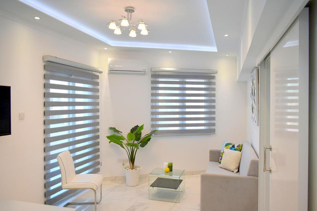 Appartement Phaedrus Living: Seaside Luxury Flat Lighthouse 66 à Paphos Extérieur photo