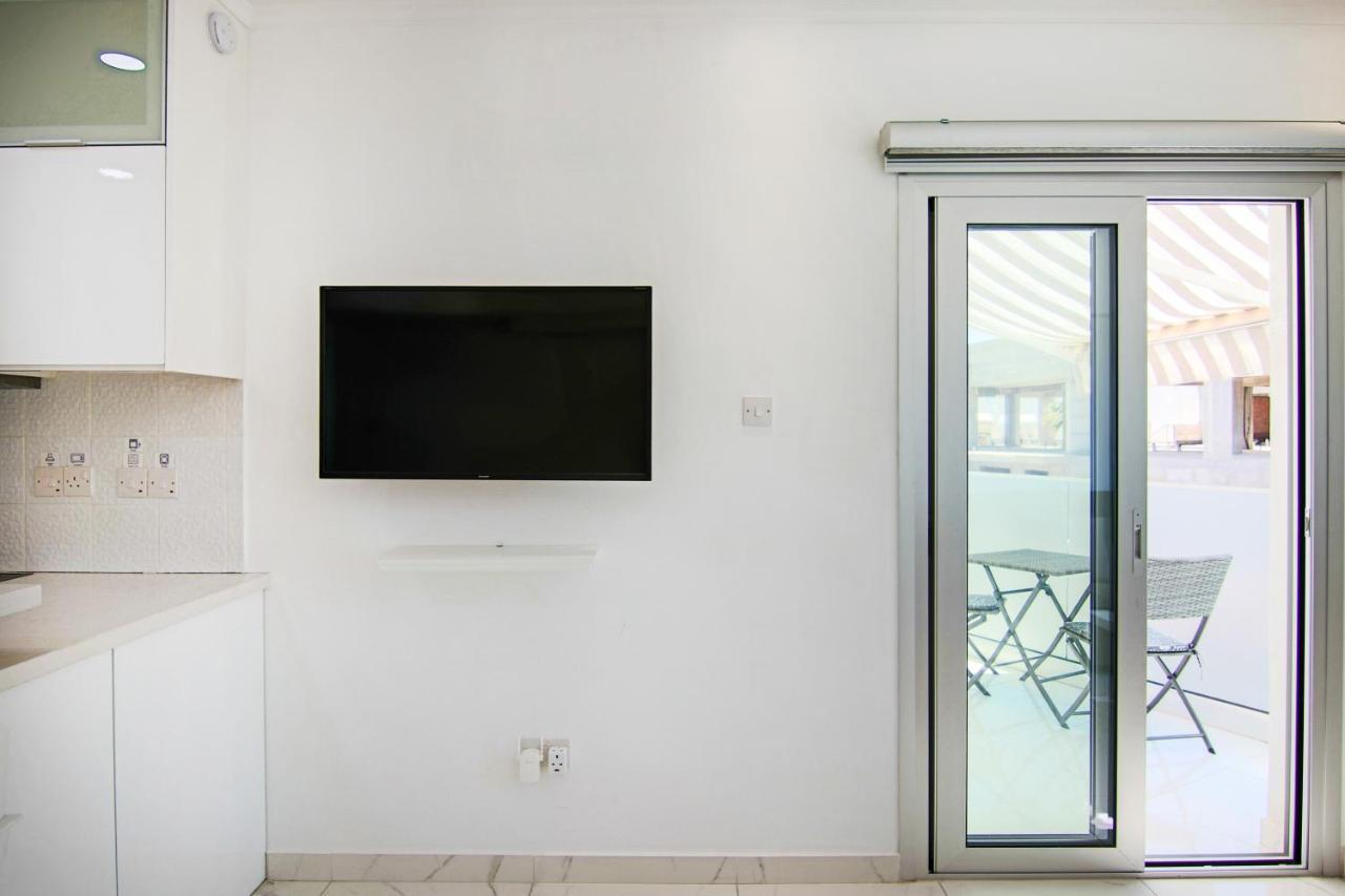Appartement Phaedrus Living: Seaside Luxury Flat Lighthouse 66 à Paphos Extérieur photo